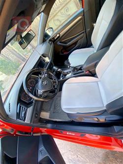 ڤۆڵکسواگن جێتا